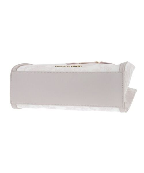 Maison de FLEUR（メゾンドフルール）の「フラワーガーデンプリント2Wayスクエアトート（トートバッグ・レディース・ブラック/ピンク・FREE）」の10枚目の写真