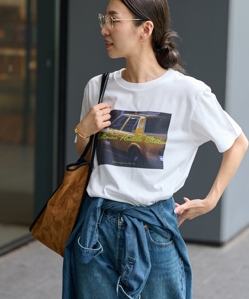 JOURNAL STANDARD relume(ジャーナルスタンダード レリューム)の「別注 TOMOYA WATANABE フォトTシャツ(Tシャツ/カットソー・レディース・ホワイト系その他/ホワイト/ホワイト×ホワイト・FREE)」の3枚目の写真
