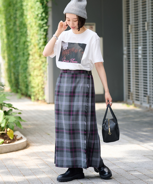 JOURNAL STANDARD relume(ジャーナルスタンダード レリューム)の「別注 TOMOYA WATANABE フォトTシャツ(Tシャツ/カットソー・レディース・ホワイト系その他/ホワイト/ホワイト×ホワイト・FREE)」の15枚目の写真