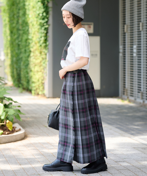 JOURNAL STANDARD relume(ジャーナルスタンダード レリューム)の「別注 TOMOYA WATANABE フォトTシャツ(Tシャツ/カットソー・レディース・ホワイト系その他/ホワイト/ホワイト×ホワイト・FREE)」の16枚目の写真