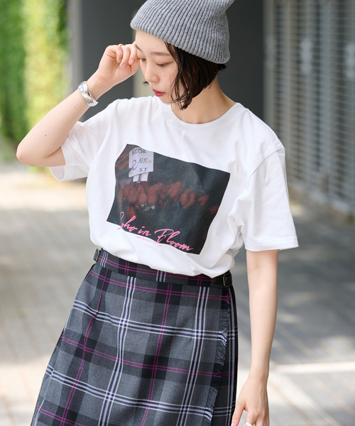 JOURNAL STANDARD relume(ジャーナルスタンダード レリューム)の「別注 TOMOYA WATANABE フォトTシャツ(Tシャツ/カットソー・レディース・ホワイト系その他/ホワイト/ホワイト×ホワイト・FREE)」の21枚目の写真