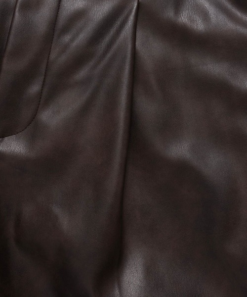 HARE(ハレ)の「【SET UP対応】LUXEレザーワイドフレアパンツ(HARE)(スラックス・メンズ・ブラウン系その他/グレー系その他/ブラック/ブラウン系その他2/ベージュ・SMALL/LARGE/MEDIUM)」の6枚目の写真