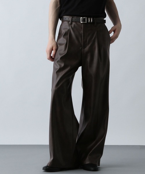 HARE(ハレ)の「【SET UP対応】LUXEレザーワイドフレアパンツ(HARE)(スラックス・メンズ・ブラウン系その他/グレー系その他/ブラック/ブラウン系その他2/ベージュ・SMALL/LARGE/MEDIUM)」の14枚目の写真