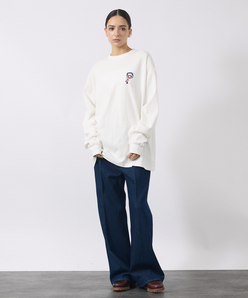 POLeR（ポーラー）の「【POLER/ポーラー】BIG LOGO CREW/ビッグロゴ クルーネック ロングスリーブTシャツ/両面プリント/ユニセックス（Tシャツ/カットソー・メンズ・グレー/ライトブラウン/ホワイト・M/L）」の8枚目の写真
