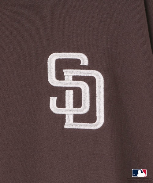 LOWRYS FARM（ローリーズファーム）の「【LFM(U)】ＭＬＢロゴスウェットパーカー　579331（パーカー・メンズ・ネイビー/ブラウン/ブルー/グリーン・MEDIUM/LARGE）」の5枚目の写真