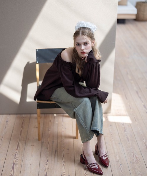 CLEAR BASIC（クリアベーシック）の「フロントボタン2way楊柳ブラウス［大人 カジュアル 着回し力抜群］≪AW新作≫（シャツ/ブラウス・レディース・ブラック/サンドベージュ/ブラウン・F）」の6枚目の写真