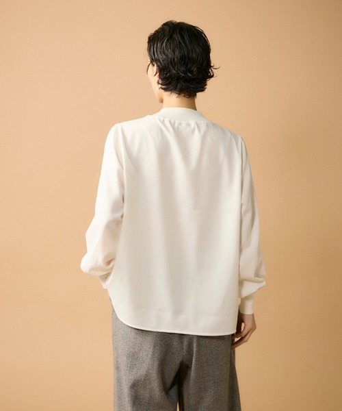 INED（イネド）の「リブボトルネックプルオーバー（Tシャツ/カットソー・レディース・チャコールグレー/オフホワイト/ブラック・フリー）」の22枚目の写真