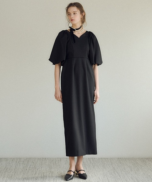 LE'RURE(リルアー)の「Puffsleeve keyneck one piece(ドレス・レディース・ブラック/モカ・MEDIUM/SMALL)」の1枚目の写真