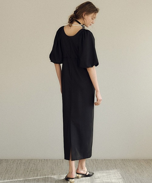 LE'RURE(リルアー)の「Puffsleeve keyneck one piece(ドレス・レディース・ブラック/モカ・MEDIUM/SMALL)」の8枚目の写真