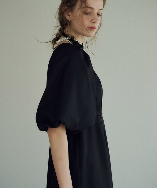 LE'RURE(リルアー)の「Puffsleeve keyneck one piece(ドレス・レディース・ブラック/モカ・MEDIUM/SMALL)」の13枚目の写真
