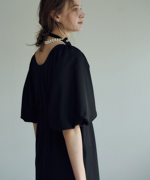 LE'RURE(リルアー)の「Puffsleeve keyneck one piece(ドレス・レディース・ブラック/モカ・MEDIUM/SMALL)」の16枚目の写真