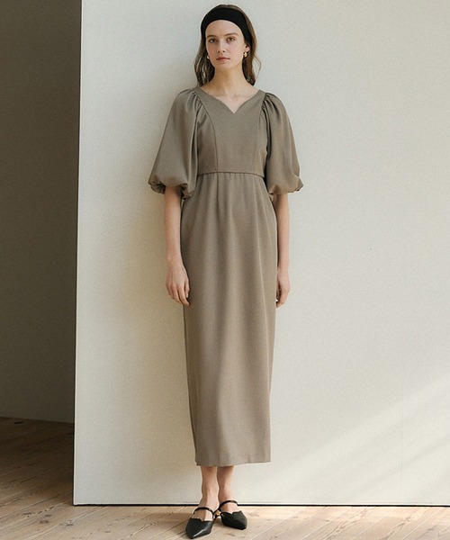 LE'RURE(リルアー)の「Puffsleeve keyneck one piece(ドレス・レディース・ブラック/モカ・MEDIUM/SMALL)」の19枚目の写真