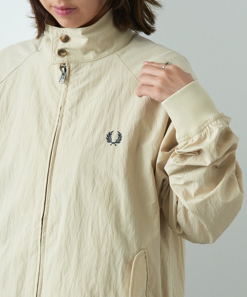 FRED PERRY（フレッドペリー）の「【FRED PERRY】CRINKLE HARRINGTON JACKET J2321（その他アウター・メンズ・ネイビー/レッド/アイボリー・XL/L/M/S）」の2枚目の写真