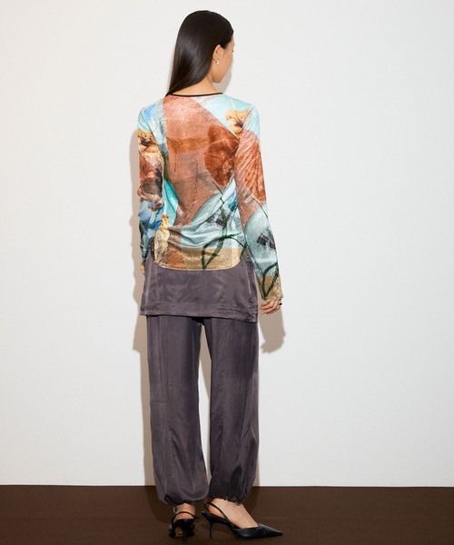 THINGS THAT MATTER(シングス ザット マター)の「PRE-SENT PRINT VELOUR TOPS / プレゼントプリントベロアトップス(Tシャツ/カットソー・レディース・マルチ/ブラック・FREE)」の5枚目の写真