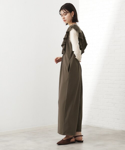 THE SHOP TK （ザ ショップ ティーケー ）の「【シーズンレス】フリルオールインワン（サロペット/オーバーオール・レディース・ダークブラウン/ブラック・13/12）」の8枚目の写真