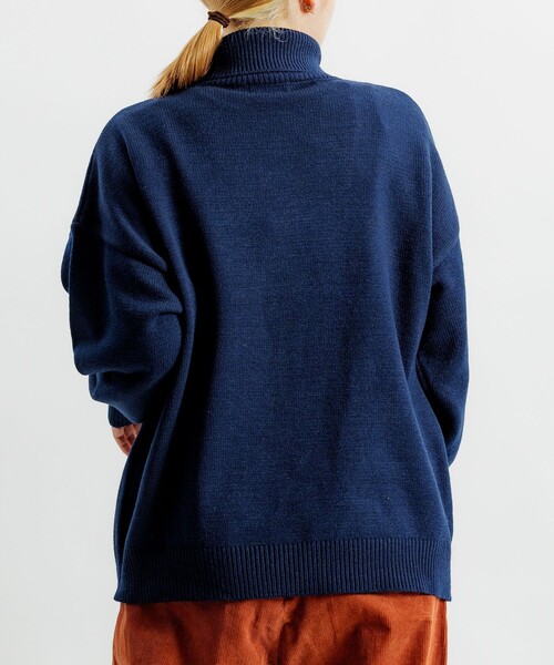 FREAK'S STORE（フリークスストア）の「限定展開 Relax Fit リラックスフィット イージーケア ウォッシャブル タートルネックニット（ニット/セーター・メンズ・ネイビー/ブラック/チャコールグレー/グレー・MEDIUM/LARGE/SMALL）」の10枚目の写真