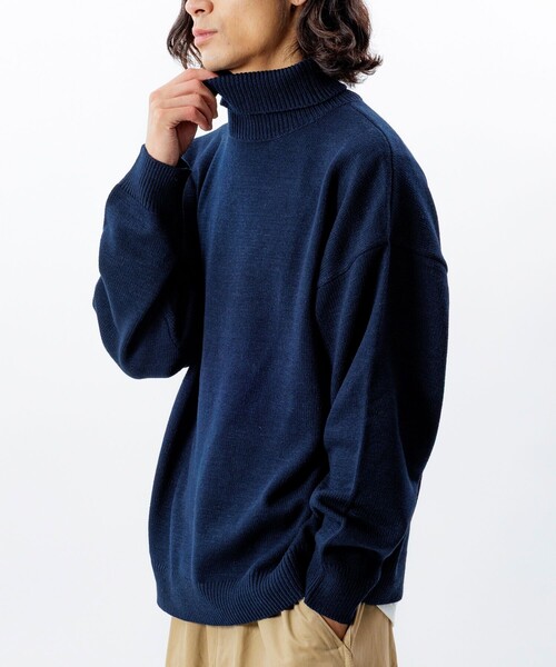 FREAK'S STORE（フリークスストア）の「限定展開 Relax Fit リラックスフィット イージーケア ウォッシャブル タートルネックニット（ニット/セーター・メンズ・ネイビー/ブラック/チャコールグレー/グレー・MEDIUM/LARGE/SMALL）」の6枚目の写真