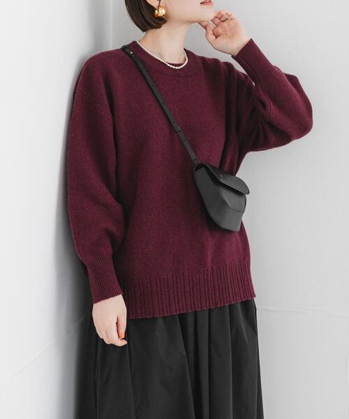 URBAN RESEARCH ROSSO WOMEN（アーバンリサーチ　ロッソ）の「F by ROSSO　ハミルトンクルーネックニット（ニット/セーター・レディース・グレー/ブルー/ベージュ系その他/レッド系その他・FREE）」の4枚目の写真