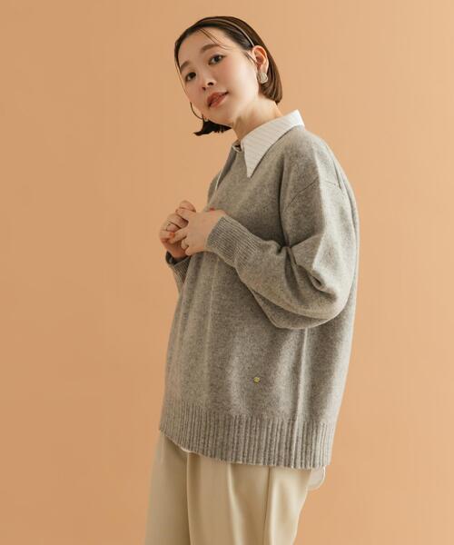 URBAN RESEARCH ROSSO WOMEN（アーバンリサーチ　ロッソ）の「F by ROSSO　ハミルトンクルーネックニット（ニット/セーター・レディース・グレー/ブルー/ベージュ系その他/レッド系その他・FREE）」の18枚目の写真