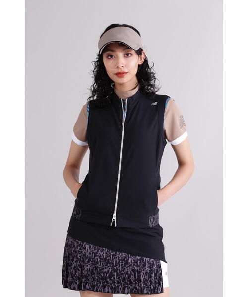New Balance Golf(ニューバランスゴルフ)の「【new balance golf】【直営店舗限定】フルジップ ウインド ベスト (WOMENS)(ベスト・レディース・ブラック/ベージュ・SMALL/MEDIUM/LARGE)」の1枚目の写真