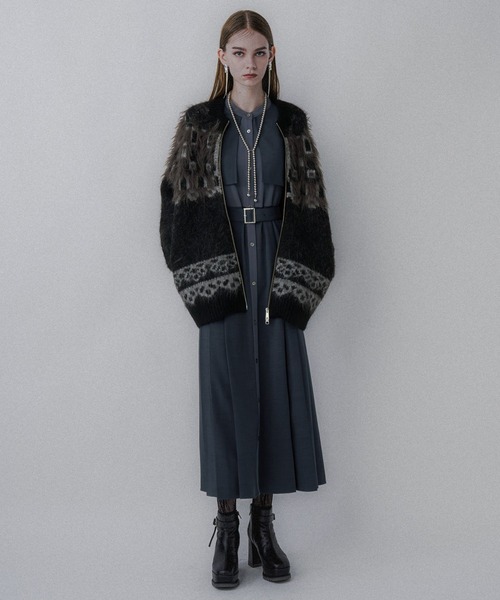 HARE（ハレ）の「マルチマテリアルプリーツワンピース(HARE