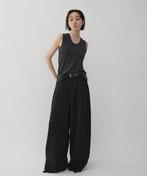 VION（ヴィオン）の「Curve Silhouette Slacks / カーブシルエットスラックス（スラックス・レディース・チャコールグレー/ブラック/ブルーグレー・SMALL/MEDIUM）」の19枚目の写真