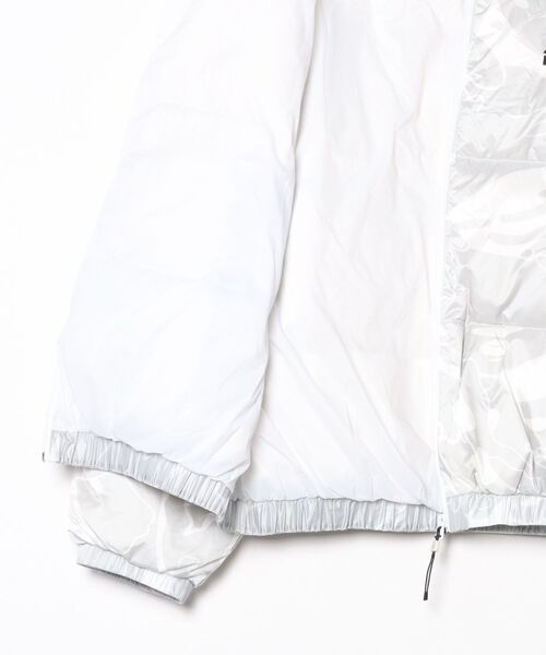 AAPE BY A BATHING APE（エーエイプバイアベイシングエイプ）の「AAPE NOW DOWN JACKET(camouflage)（ダウンジャケット/コート・メンズ・ブラック系その他/ホワイト系その他・LARGE/MEDIUM/X-LARGE/SMALL）」の12枚目の写真