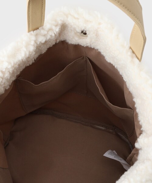 GALLEST（ギャレスト）の「ボアトート（トートバッグ・レディース・ダークブラウン系4/オフホワイト/ブラック・00）」の15枚目の写真