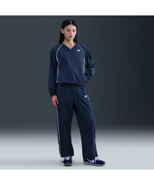 NIKE（ナイキ）の「ナイキ NIKE ナイキ  NSW WR プルオーバー（その他トップス・レディース・ネイビー/ブラック・M/L）」の9枚目の写真