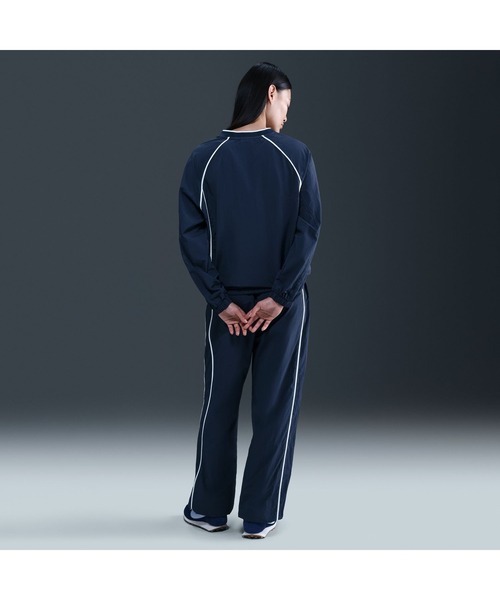 NIKE（ナイキ）の「ナイキ NIKE ナイキ  NSW WR プルオーバー（その他トップス・レディース・ネイビー/ブラック・M/L）」の10枚目の写真