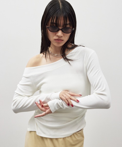 トップス *** サイドギャザーワンショルトップス（Tシャツ/カットソー）｜HANNE