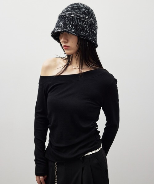 HANNE(アン)の「サイドギャザーワンショルトップス(Tシャツ/カットソー・レディース・ブラック/チャコールグレー/ホワイト・FREE)」の10枚目の写真