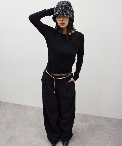 HANNE(アン)の「サイドギャザーワンショルトップス(Tシャツ/カットソー・レディース・ブラック/チャコールグレー/ホワイト・FREE)」の14枚目の写真