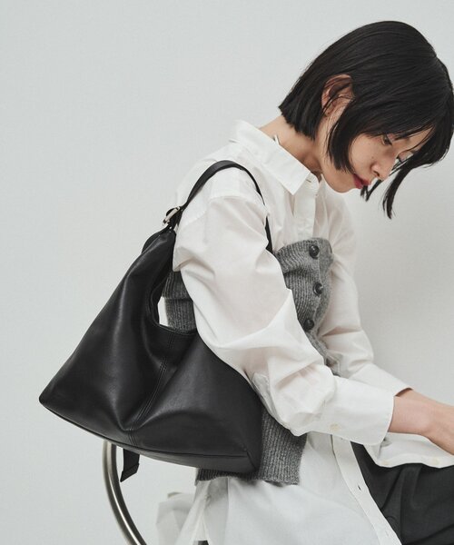 レザーホーボーバッグ M（CE-1658）（ショルダーバッグ）｜russet