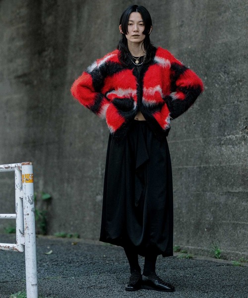 MARECHAL TERRE（マルシャルテル）の「ジャガードオーバーニットカーディガン（カーディガン/ボレロ・レディース・レッド/ブルー/ブラック/グリーン・MEDIUM）」の17枚目の写真