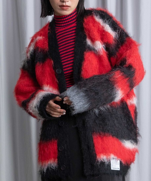 MARECHAL TERRE（マルシャルテル）の「ジャガードオーバーニットカーディガン（カーディガン/ボレロ・レディース・レッド/ブルー/ブラック/グリーン・MEDIUM）」の18枚目の写真