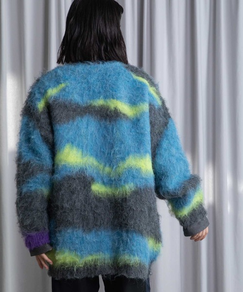 MARECHAL TERRE（マルシャルテル）の「ジャガードオーバーニットカーディガン（カーディガン/ボレロ・レディース・レッド/ブルー/ブラック/グリーン・MEDIUM）」の6枚目の写真