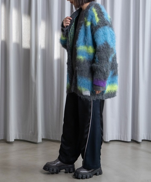 MARECHAL TERRE（マルシャルテル）の「ジャガードオーバーニットカーディガン（カーディガン/ボレロ・レディース・レッド/ブルー/ブラック/グリーン・MEDIUM）」の8枚目の写真