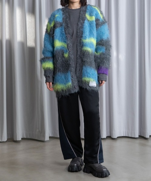 MARECHAL TERRE（マルシャルテル）の「ジャガードオーバーニットカーディガン（カーディガン/ボレロ・レディース・レッド/ブルー/ブラック/グリーン・MEDIUM）」の9枚目の写真