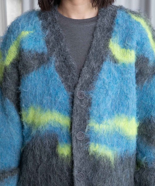 MARECHAL TERRE（マルシャルテル）の「ジャガードオーバーニットカーディガン（カーディガン/ボレロ・レディース・レッド/ブルー/ブラック/グリーン・MEDIUM）」の10枚目の写真