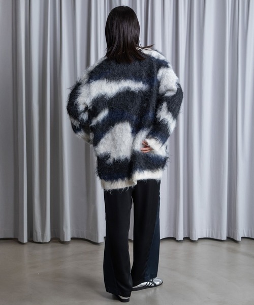 MARECHAL TERRE（マルシャルテル）の「ジャガードオーバーニットカーディガン（カーディガン/ボレロ・レディース・レッド/ブルー/ブラック/グリーン・MEDIUM）」の19枚目の写真