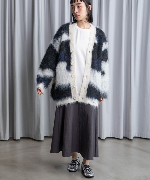 MARECHAL TERRE（マルシャルテル）の「ジャガードオーバーニットカーディガン（カーディガン/ボレロ・レディース・レッド/ブルー/ブラック/グリーン・MEDIUM）」の22枚目の写真