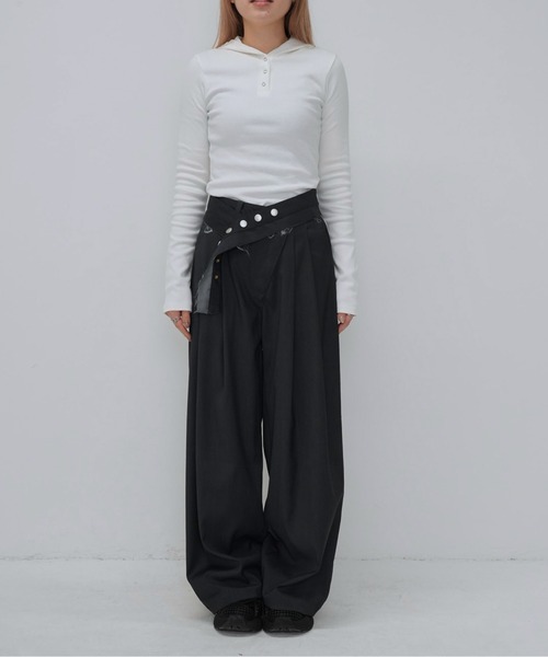 Enewd nina(エニュードニーナ)の「リブフーディトップス(Tシャツ/カットソー・レディース・ブラック/グレー/ホワイト・FREE)」の8枚目の写真