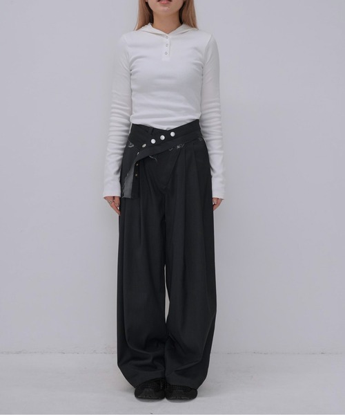 Enewd nina(エニュードニーナ)の「リブフーディトップス(Tシャツ/カットソー・レディース・ブラック/グレー/ホワイト・FREE)」の9枚目の写真
