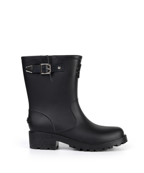 NICK&NICOLE(ニックアンドニコール)の「NICOLE BUCKLE SHORT RAIN BOOTS_BLACK(レインシューズ・レディース・その他・LARGE/X-SMALL/SMALL/MEDIUM)」の2枚目の写真