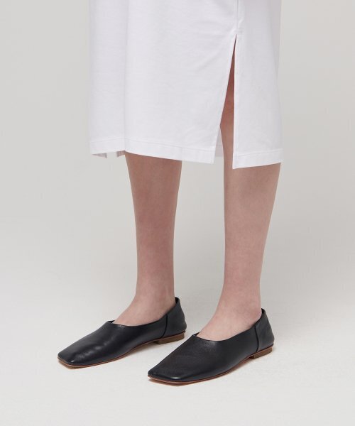 MUSINSA STANDARD WOMAN（ムシンサスタンダードウーマン）の「ウィメンズクルーネックロングTシャツドレス[ホワイト]（ワンピース・レディース・その他・SMALL/MEDIUM/LARGE/X-SMALL）」の6枚目の写真