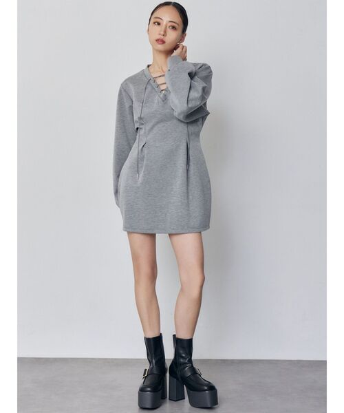 MURUA(ムルーア)の「デザインレースアップミニワンピース(ワンピース・レディース・グレー/ブラック・FREE)」の7枚目の写真