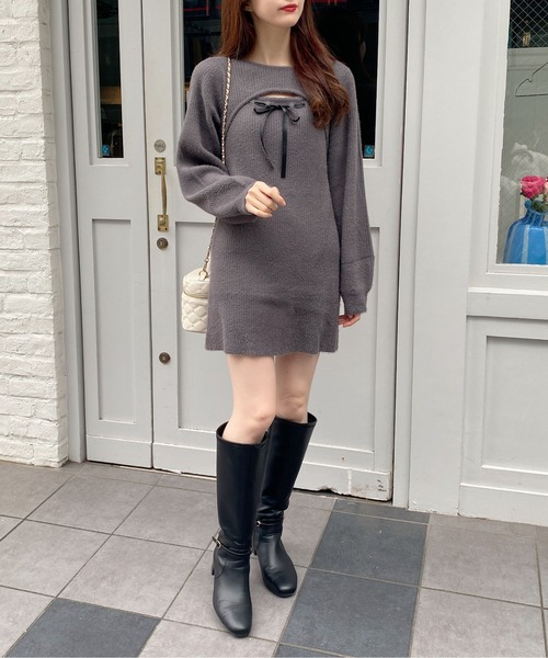 INGNI（イング）の「フェザーデコルテオープンニットワンピース（ワンピース・レディース・オフホワイト/チャコールグレー/ピンク・M）」の22枚目の写真