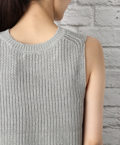 LEPSIM（レプシィム）の「5Gリリーヤーンベスト　710151（ベスト・レディース・オフホワイト/グレー/ダークネイビー・FREE）」の14枚目の写真