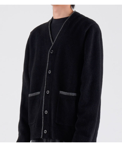 BUTTON SEOUL(ボタンソウル)の「ウールブレンドポイントラインニットカーディガン(ブラック)(カーディガン/ボレロ・メンズ・その他・LARGE/X-LARGE/MEDIUM)」の3枚目の写真
